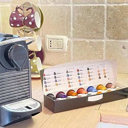 Under The Cherry Moon * Ostuni