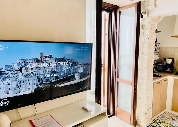 Under The Cherry Moon Апартаменты Остуни