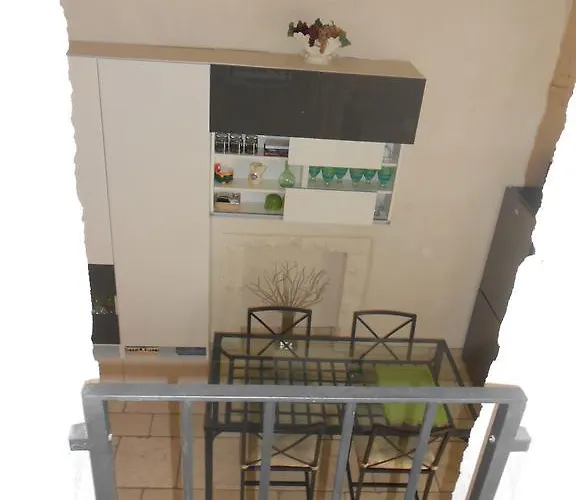 Апартаменты Under The Cherry Moon *